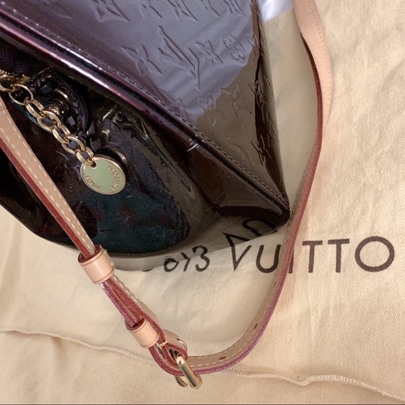 LOUIS VUITTON Brea Amarante Monogram Vernis - Picture 7 of 11
